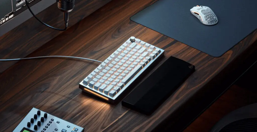 gaming pc peripherals keyboard and mouse