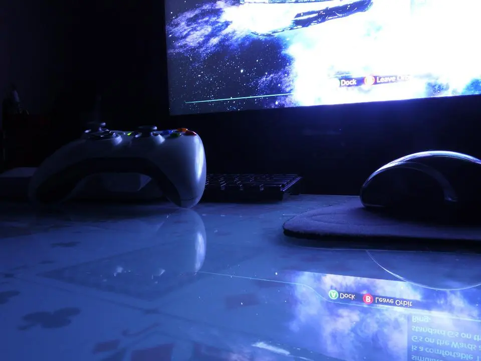 Controller and gaming mouse