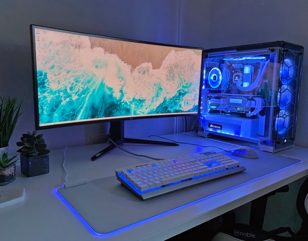 LG monitor and RGB gaming PC
